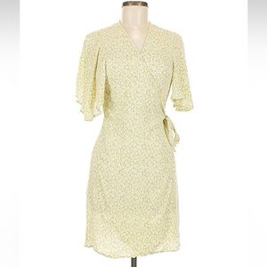 Billabong Light Green Daisy Wrap Dress - M